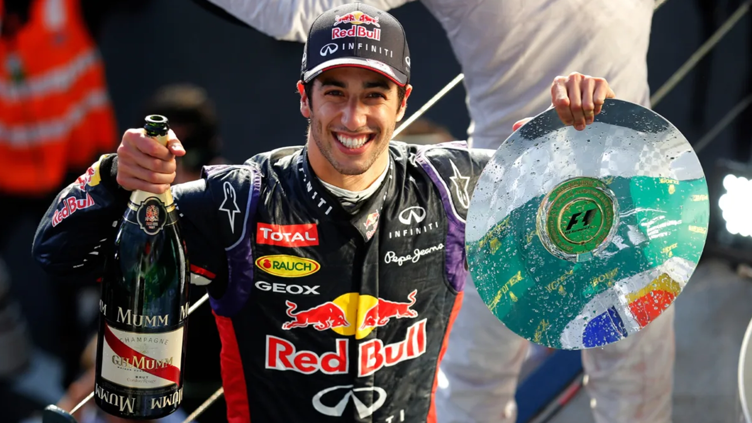 Lectern For Events FEATURE: Ricciardo’s (snatched) podium in 2014